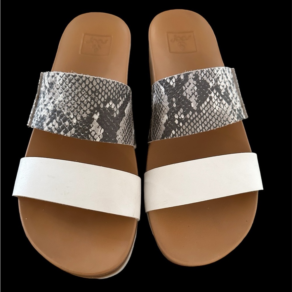 Reef Vista Sandals